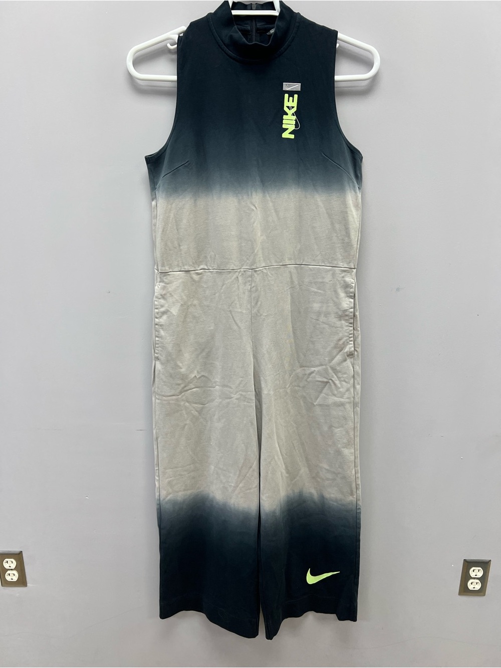 Nike Jumpsuit 100% Cotton Black/Gray Neon Green Accents Women’s L